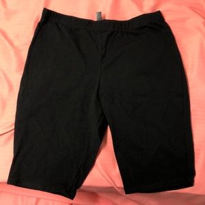 black biker/cycling shorts from Windsor